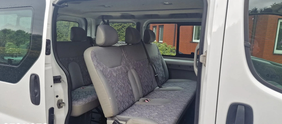 Opel Vivaro cena 27900 przebieg: 250000, rok produkcji 2005 z Świecie małe 154